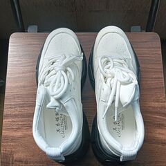 新品 24cm レディース スニーカー ホワイト 厚底 シューズ【2000-453-S】の画像