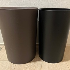 美品【定価3000円ほど】ゴミ袋が隠れるゴミ箱の画像