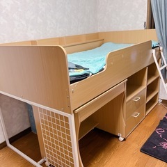 ニトリロフトベット勉強机セット収納ベット