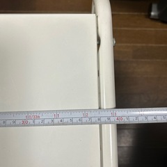 レンジ上ラック 横幅56ｾﾝﾁまで伸びますの画像