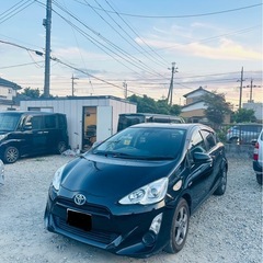 平成2 7年トヨタ アクア 車検　8年／12月の画像