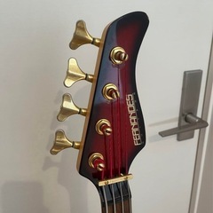 ショートスケール 4弦ベース FERNANDESの画像