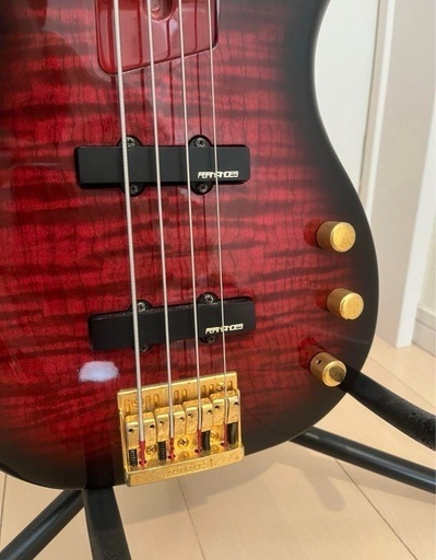 ショートスケール 4弦ベース FERNANDES