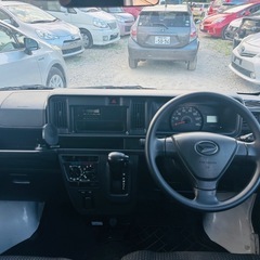 令和1年ハイゼットカーゴ 距離　84,565KMの画像