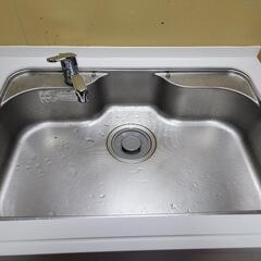 住宅設備　システムキッチン　セット　ガスコンロ　レンジフードの画像