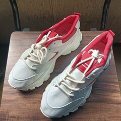 新品 24.5cm レディース スニーカー ホワイト 厚底 シュ...