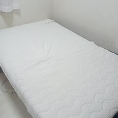 セミダブルベッド