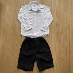 ユニクロUNIQLO ワイシャツ 西松屋ブラックハーフパンツキッ...