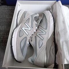 ニューバランス990v4