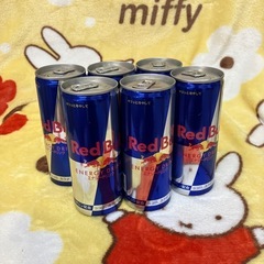 レッドブルエナジードリンク