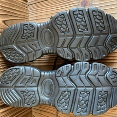 ❤️新品‼️メッシュ生地‼️安全靴‼️25cm‼️の画像