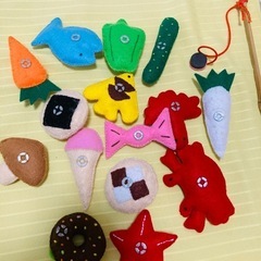 【ハンドメイド】フェルト製釣りおもちゃの画像
