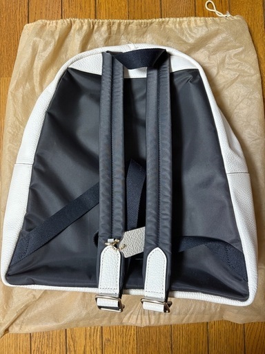 COACH ホワイトレザーリュック