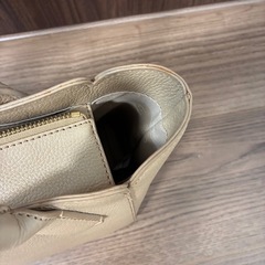 TOCCA ハンドバッグ　オンワード樫山　ベージュ色　牛革の画像