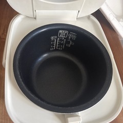 炊飯器　3合炊きの画像