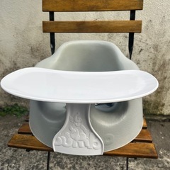 美品‼️Bumbo ベビーチェア バンボベビーソファ専用テーブル...