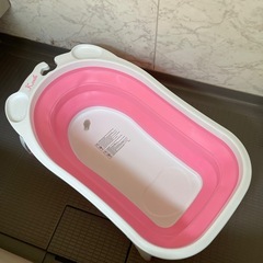 折りたたみ式ベビーバスの画像