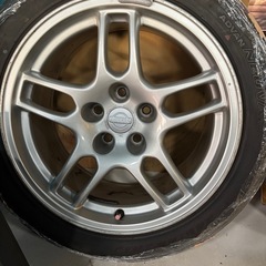 GTR33ホイルタイヤ2本セットの画像