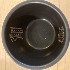 パナソニック炊飯器　NP-BE18の画像