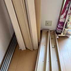 ベッド
の画像