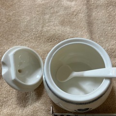 カントリー食器の画像