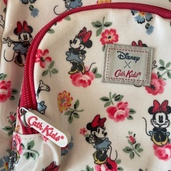 ♡美品♡ 
キャスキッドソン×Disneyコラボ　ミニーリュックの画像