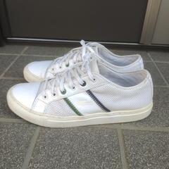 LACOSTE ホワイト スニーカー　27cm の画像