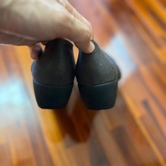 グレーパンプス、サイズ
の画像