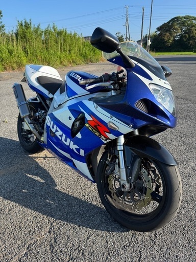 値引きしました。SUZUKI  GSXーR750