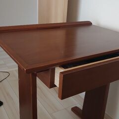 コンパクト テーブルの画像