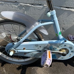 お話し中　ジャンクです。18インチ自転車　部品取りの画像