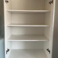 食器棚の画像