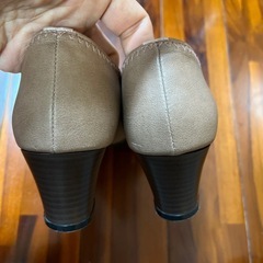 ピンクパンプス、サイズ約23cm
の画像