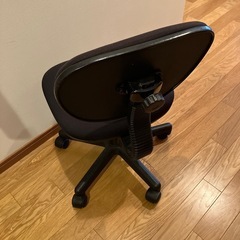 【取引中】オフィスチェア2脚　お譲りしますの画像