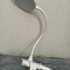 LEDデスクライト　3段光調 USB配線の画像
