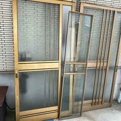 【交渉中】玄関ドアの画像