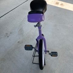 一輪車の画像