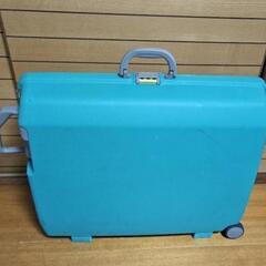 samsonite キャリーケースの画像