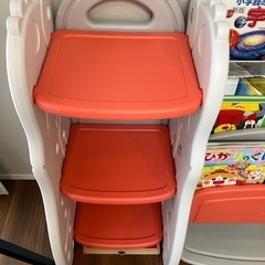 JTC 絵本棚の画像