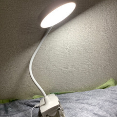 LEDデスクライト　3段光調 USB配線の画像