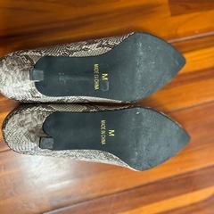 蛇柄パンプス、サイズ約23cm
の画像
