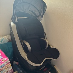 アップリカ　クルリラ　チャイルドシート
　　