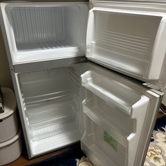【差し上げます】SANYO 冷蔵庫の画像