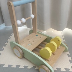 カタカタ手押し車の画像