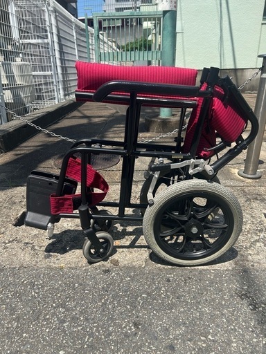 介助式車椅子