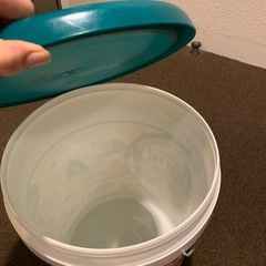 バンビ　おもちゃ缶の画像