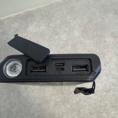 モバイルバッテリー　240000mAhの画像