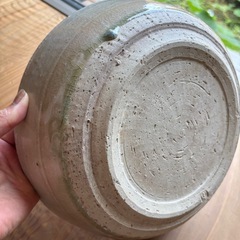 大鉢の画像