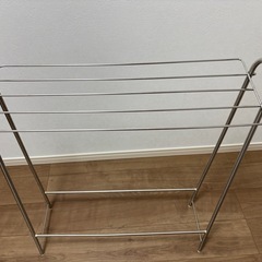 【引き取り限定】ニトリ　タオルスタンドの画像