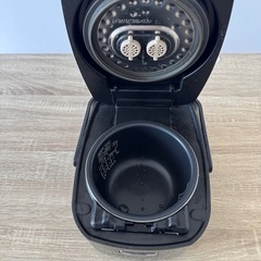 アイリスオーヤマ IHジャー炊飯器 RC-PDA30（3合炊き） 
の画像